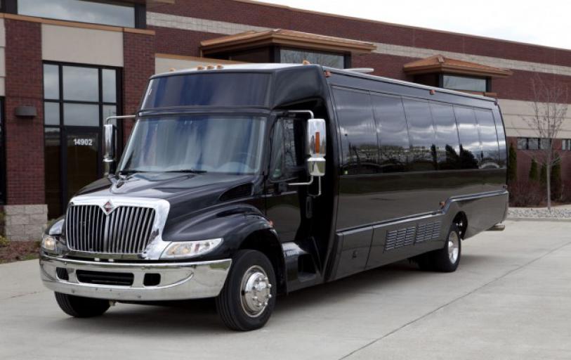 Round Rock 35 Passenger Party Bus